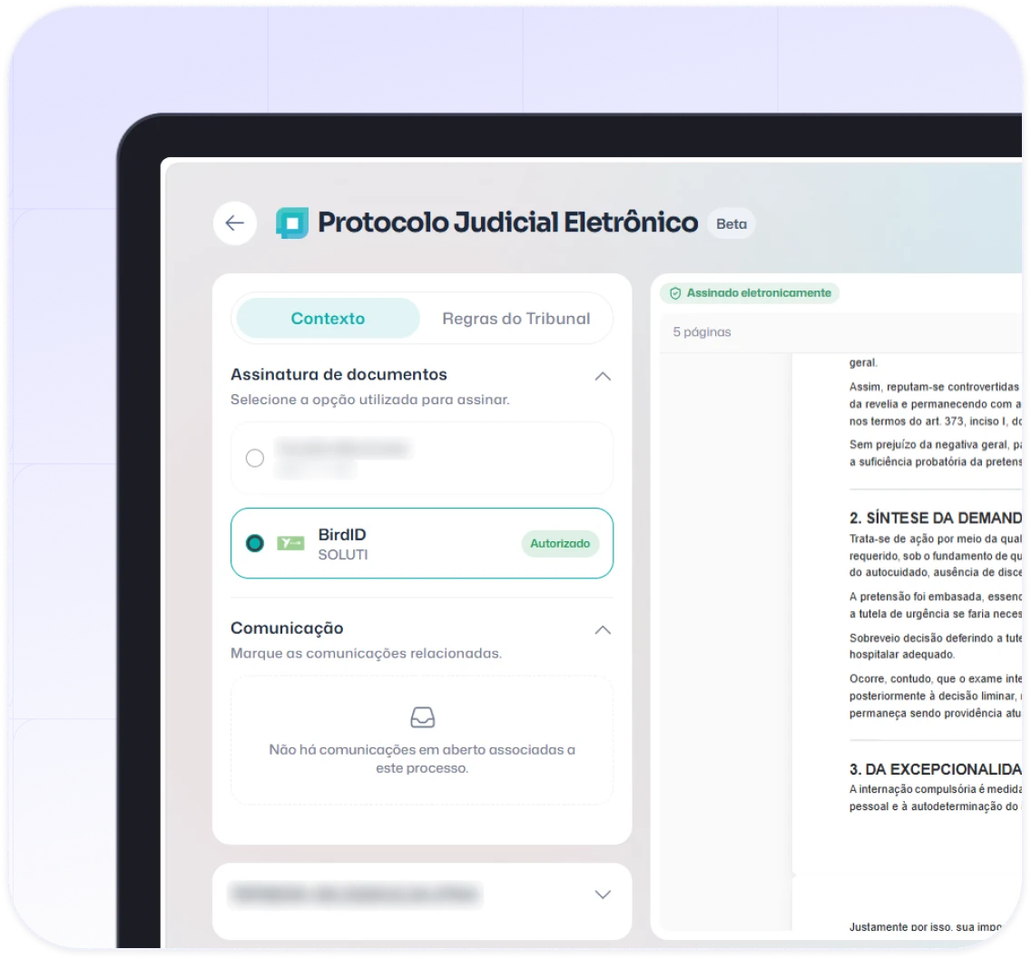 Protocolo Judicial Eletrônico em um laptop, com assinatura de documentos
